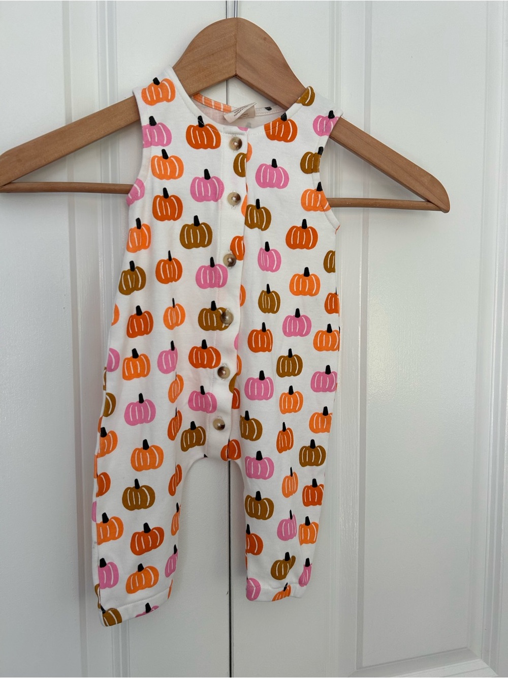 Siix 3-6 month organic cotton white romper with colorful pumpkin patch
